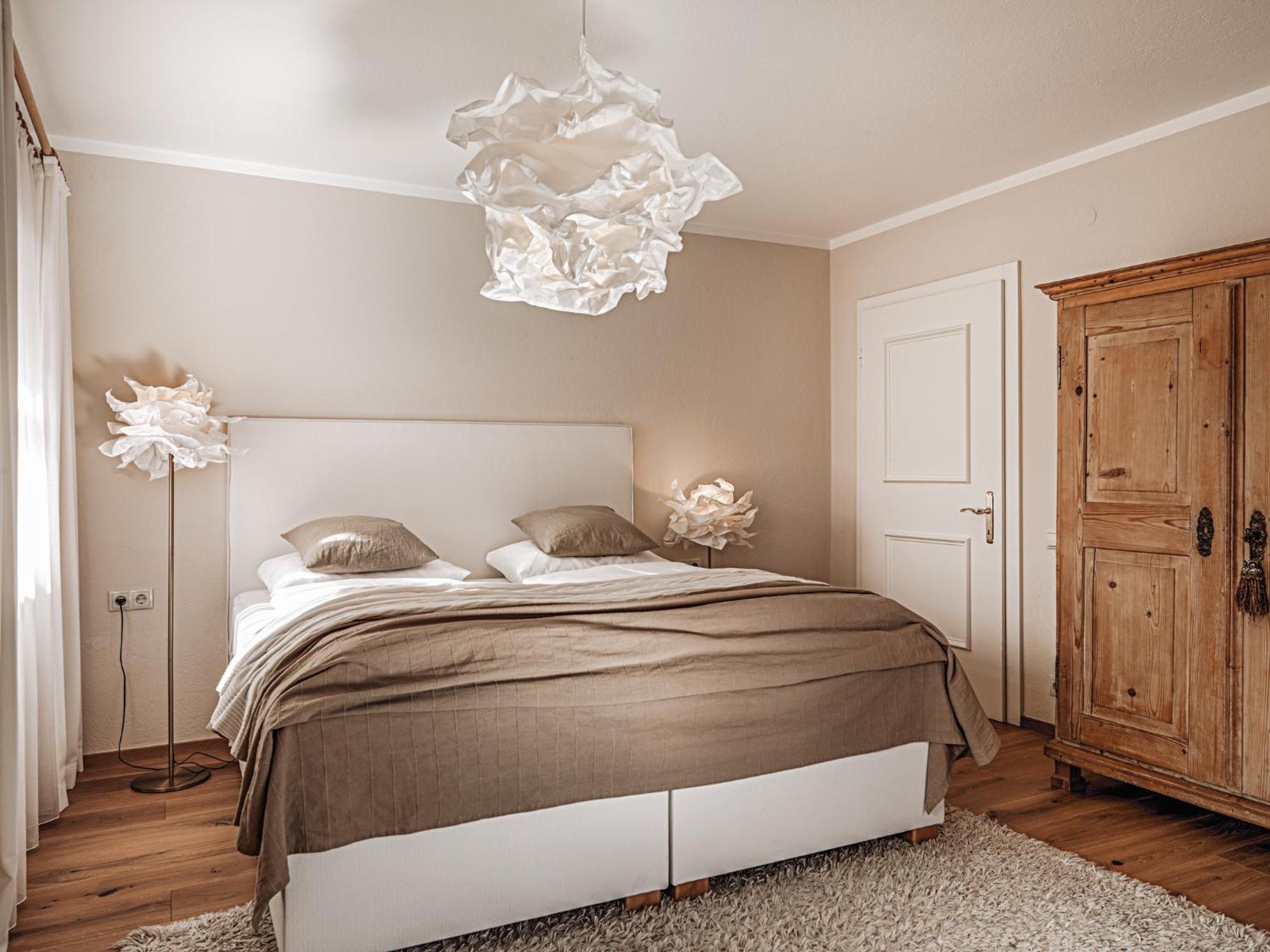 Aster Boutique Hotel & Chalets Fuegenberg Quarto foto