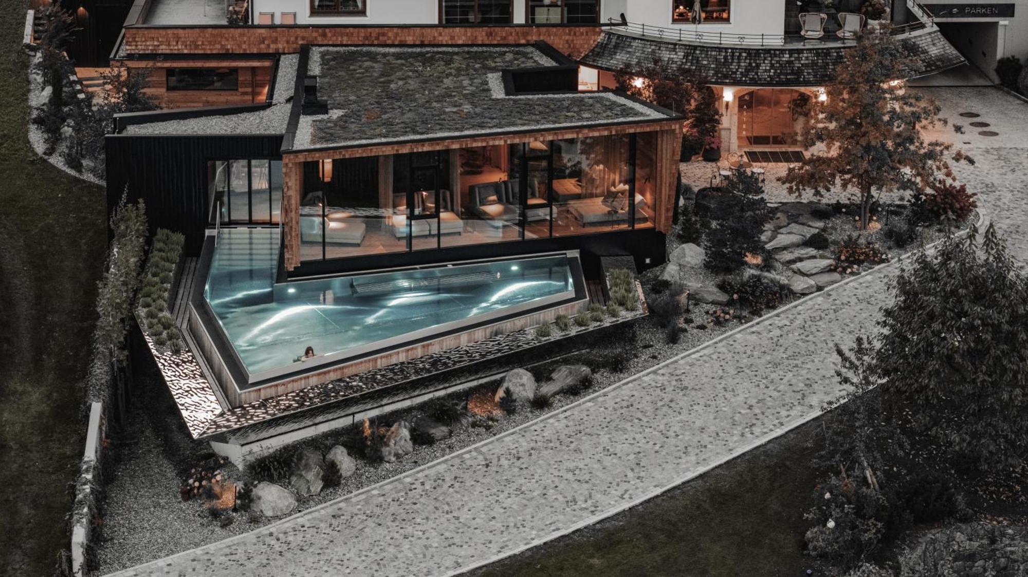 Aster Boutique Hotel & Chalets Fuegenberg Exterior foto